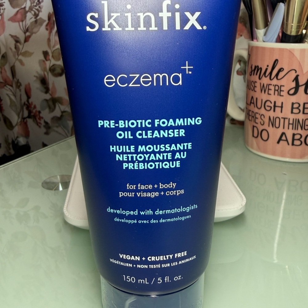 Skinfix Eczema+ Pre-Biotic Foaming Oil Cleanser — Blue